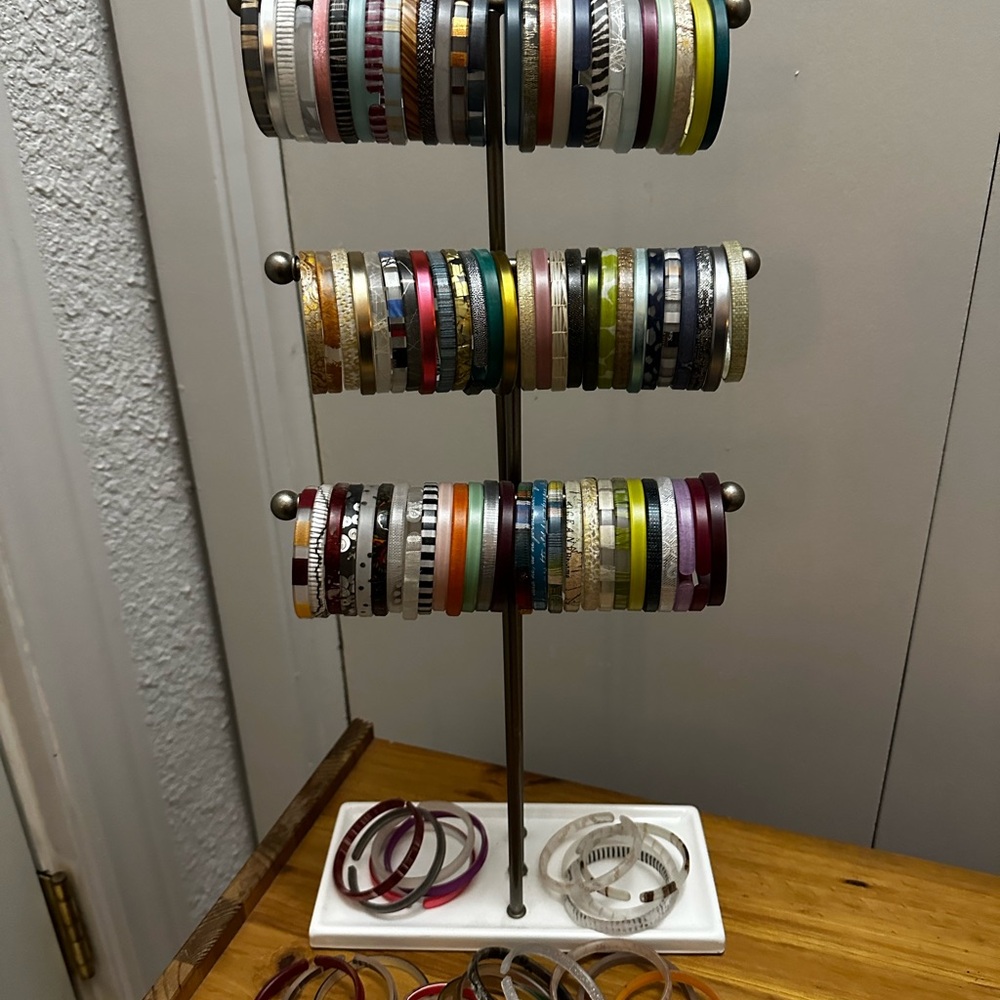 Color by Amber ‘Skinnies’ Bracelet collection